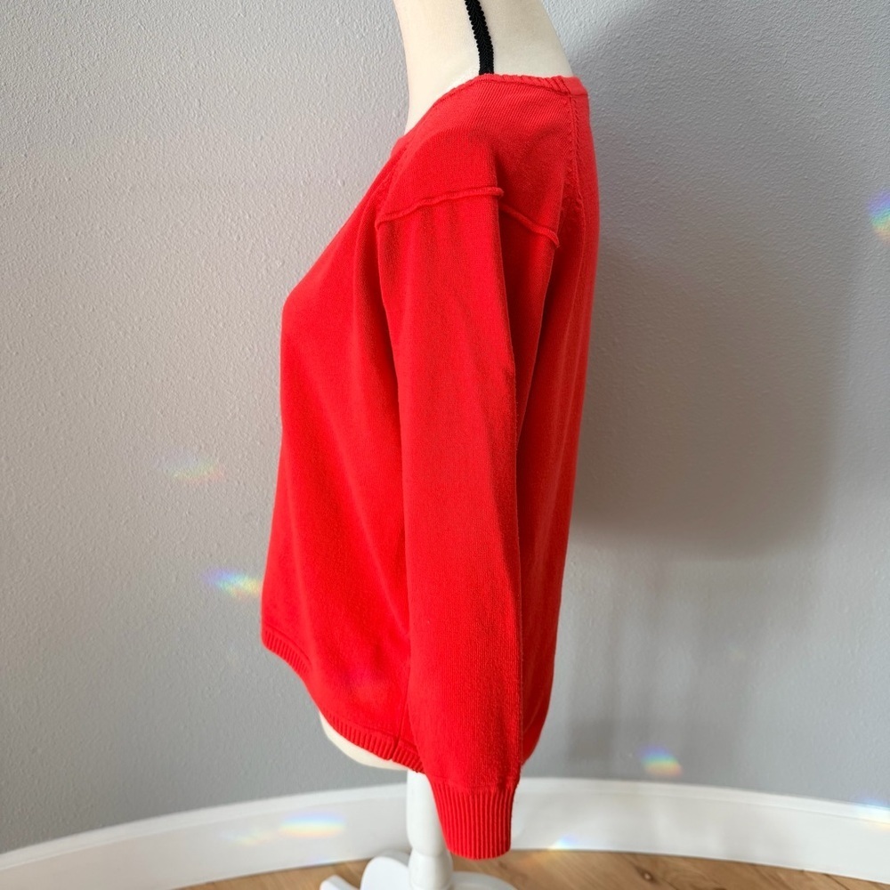 Women’s long sleeved French Connection sweater the color is orange’ish/red - Picture 3 of 10